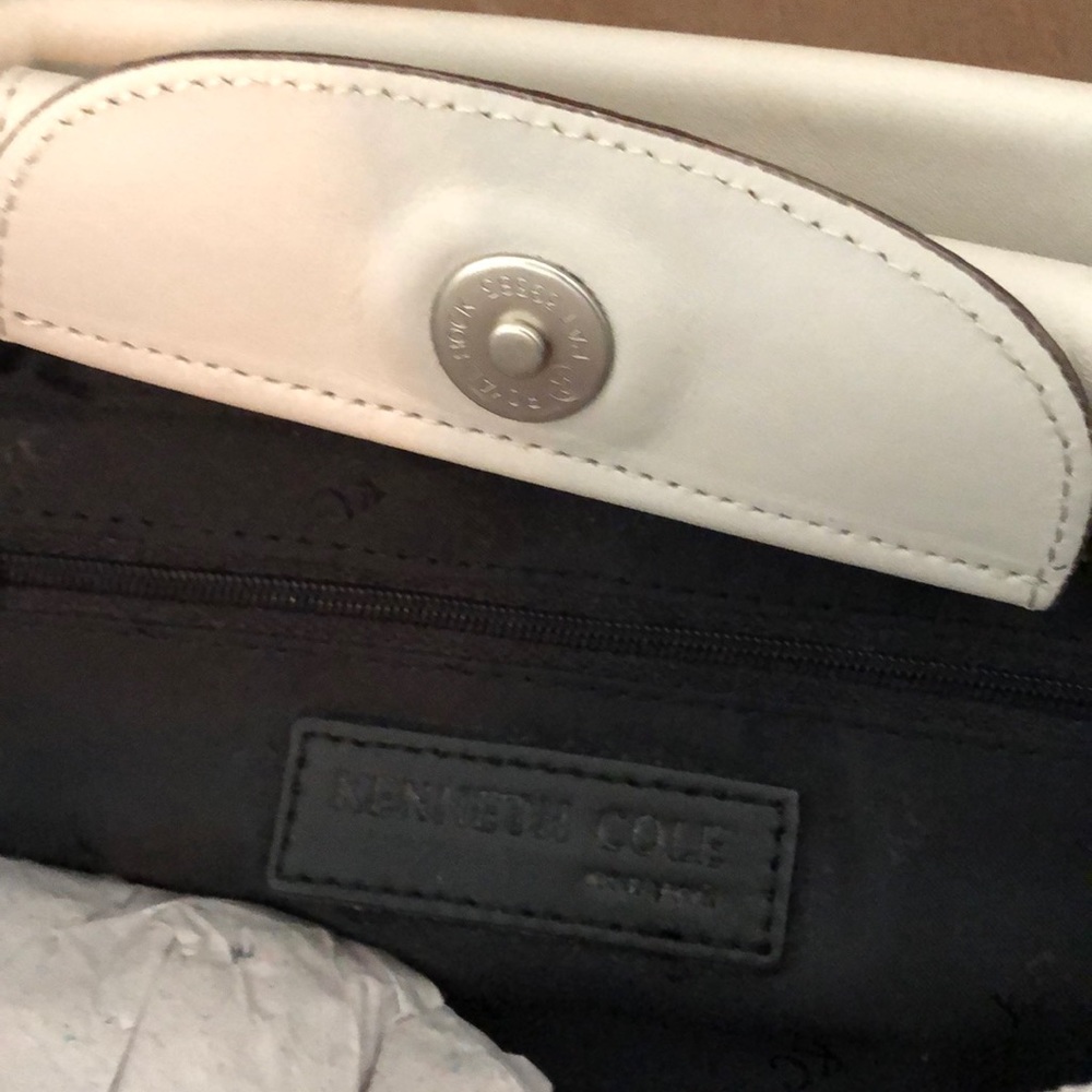 Purse - Picture 4 of 5